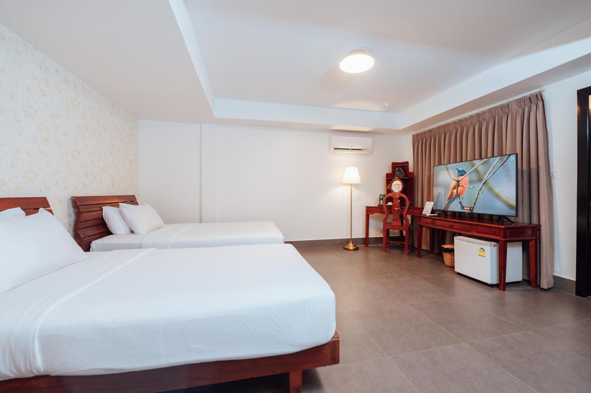 Cambodian Country Club Hotel Phnom Penh Eksteriør billede